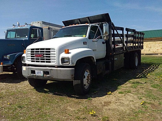 '99 GMC C6500 Flatbed Truck