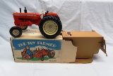 Ertl 1/16 Scale Allis-Chalmers D-19 Diesel Tractor with Wide Front, 1989 Na