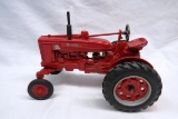 Ertl 1/16 Scale 1992 Special Edition McCormick Farmall Super M-TA Gas Tract