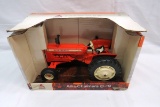 Ertl 1/16 Scale Allis-Chalmers D-19 Tractor with Wide Front-Original Box in