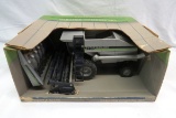 Ertl 1/16 Scale Deutz-Allis Gleaner R6 Combine Set with Original Box-Box in