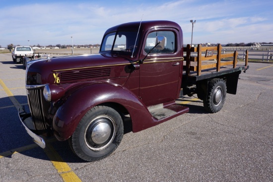 1940 Ford 3/4 Ton Flatbed Truck, V-8 Flathead Engine, Manual Transmission, 43,684 Miles on Tach,