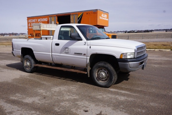 2001 Dodge Ram 2500 4x4 Pickup,  Vin 3B7KF26Z01M563671, 5.9 Liter V8 Gas Engine, Automatic Transmiss