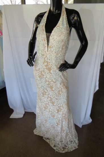 Jovani Lace & Beaded Prom Dress, White/Nude, Size 4, $598 Retail Price, wit