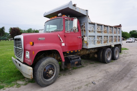 1989 Ford Model LN8000 Tandem Axle Dump Truck, VIN# 1FDUY82A3KVA07473, Ford Diesel Engine, Eaton Ful