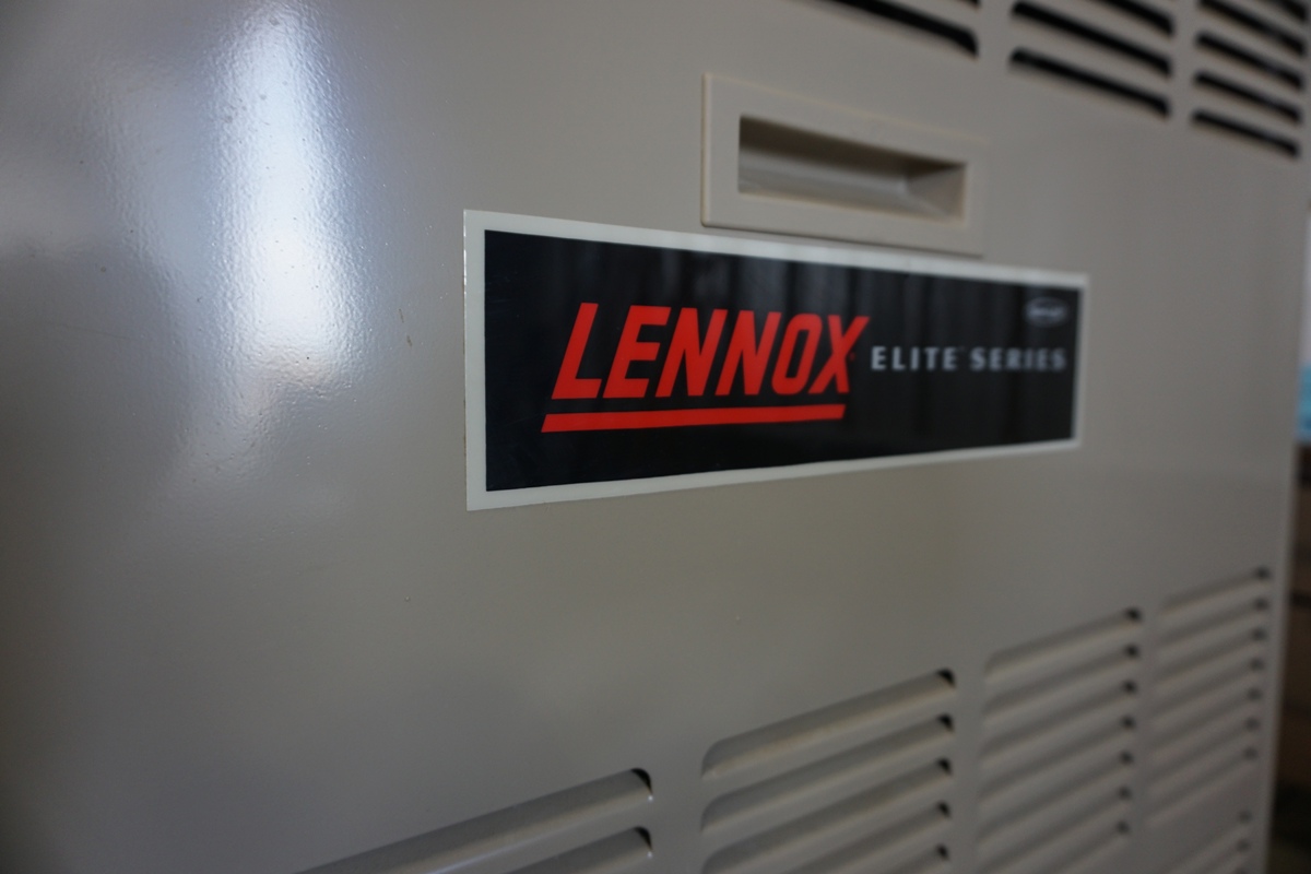 Lennox Gas Furnace with 150,000 BTU's and 5-Ton | Proxibid