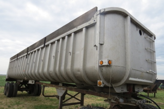 1979 Hobbs Model FHV-3513-11 Tandem Axle All Aluminum End Dump Trailer, VIN #GA35THM5318, 35’ Tub wi