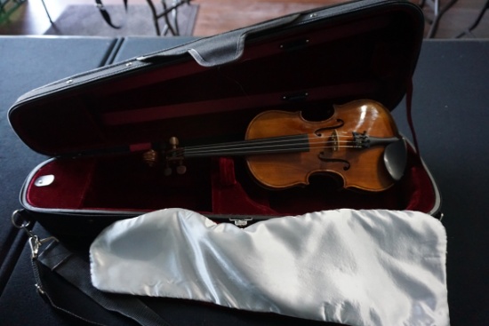 Scott Cao Model STV017A 2000 1/8 Violin, SN #ACV1666, Hard Sided Case.