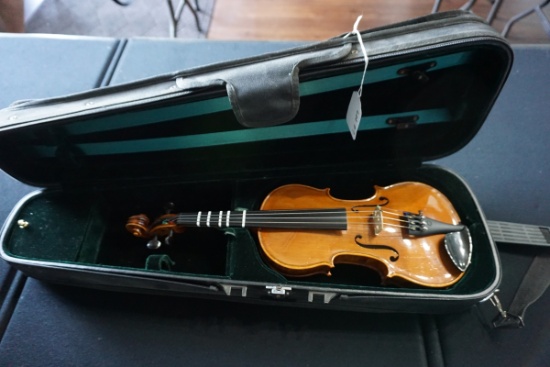 A. Cavallo Violins 2004 1/2 Academia Violin, SN #ACV1715, Hard Sided Case.