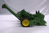 Ertl 1/16 Scale Precision Series #14 John Deere Model 4020 Tractor with Joh