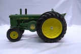 Ertl 1/16 Scale John Deere Model R Diesel Tractor Series II.