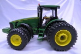 John Deere 8345 R Tractor - Metal & Plastic.