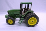 Ertl 1/16 Scale John Deere 7800 Tractor - 7000 Series Tractors Premier Edit