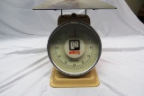 Pelouze Model 1060 Scale (60lbs. X 4oz.), SN #8410463.