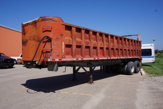 1993 Borco Steel End Dump Trailer, 34' Length, 11R22.5 Radial Tires, Hydraulic Hoist, Rear Gate.