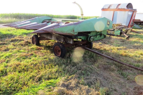 John Deere 653 Row Crop Head SN 344748, 6 Row 30", Sprockets And Chains Are