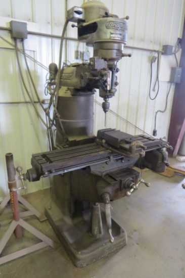 Bridgeport Model J Industrial Vertical Mill, SN# J31176, 1HP Electric Motor, Heavy Duty Bridgeport V