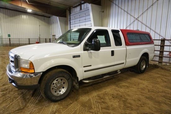 2000 Ford F-250 Extended Cab Pickup, 7.3 Liter Powerstroke Diesel Engine, Automatic Transmission,