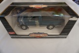 Ertl Die Cast Metal 1/18 Scale 1997 Ford F-150 XLT Pickup (NIB).