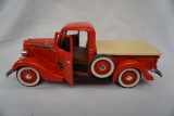 Solido Die Cast Metal 1/19 Scale 1936 Ford Pickup (Beverly Hill Fire Depart