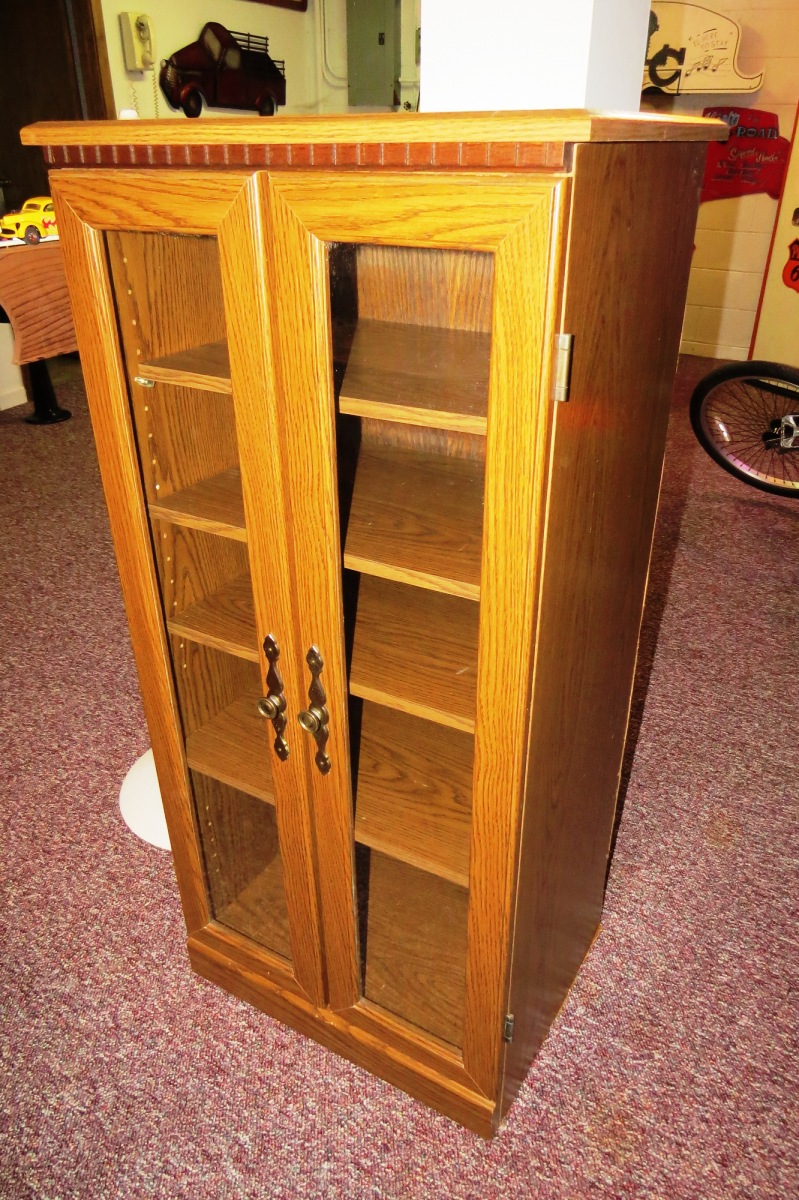 2 Wood Veneer Curio Stereo Cabinets With Glass Doors Stero 17