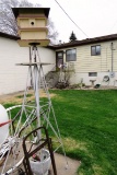 Pedestal Birdhouse on Windmill.