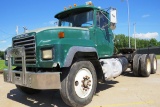 2000 Mack Model RD688S Tandem Axle Conventional Truck Tractor, VIN#1M2P267C01M061236, Mack E7-350 Tu