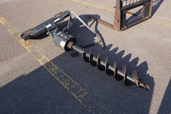 Bobcat Model 15c Hydraulic Drive Auger Attachment for Skidloaders with 8" Bit.