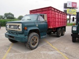 1975 Chevrolet C-65 Tandem Axle Grain Truck, VIN #CCE675V118077, 454 V-8 Gas Engine, 5 & 2 Transmiss