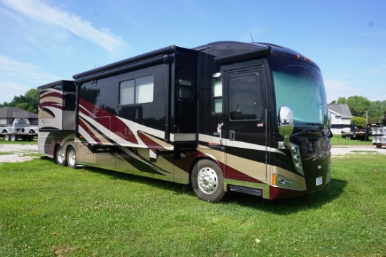 2012 Ellipse Model Itasca Model 42QD Coach, Cummins 450HP Diesel Engine, Allission 6-Speed Transmi