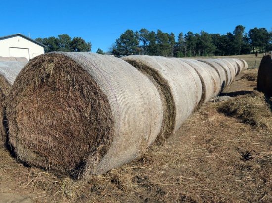 (23) 2019 Grass Hay Round Bales (Approx. 2,000 lbs. per Bale).