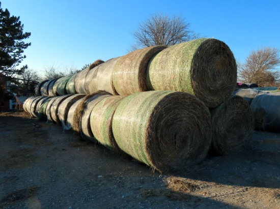(39) 2019 Grass Hay Round Bales (Approx. 2,000 lbs. per Bale).