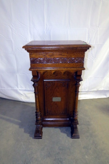 Wood Mini Lectern, Very Ornate, Brass Tag on Front reads: In Memory of Geor