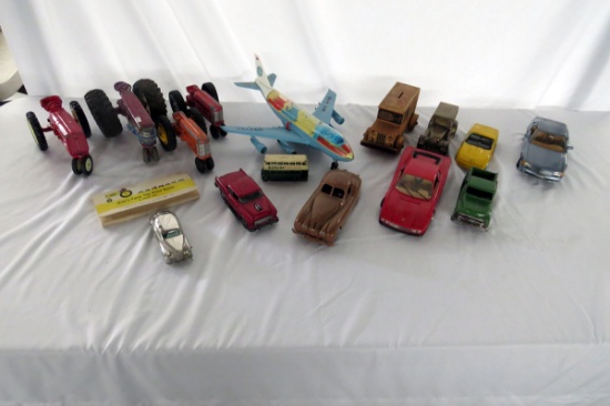 Large Lot of Toy Metal & Plastic Cars & Tractors, Plastic Pan Am Plain, Var