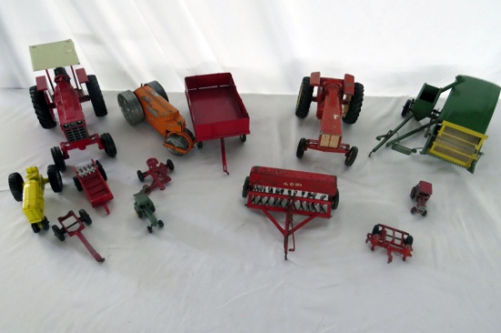 Large Lot of Miscellaneous Metal Farm Toys (13 Items in Lot)- (1) Internati