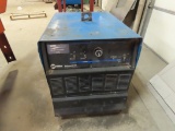 Miller Deltaweld 302 CV/DC Welding Power Source (Possibly Non-Running).