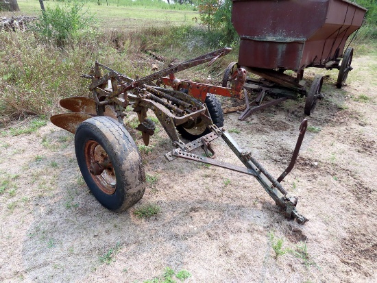 IHC 2-Bottom Pull Type Plow on Rubber.