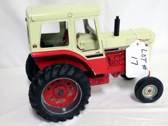 Ertl 1/16 Scale IHC 1066 Farmall Toy, Commemorative 5 Millionth Tractor, No