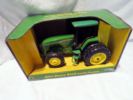 Ertl 1/16 Scale John Deere 8410 Tractor w/Rear Duals, Original Box, Box has