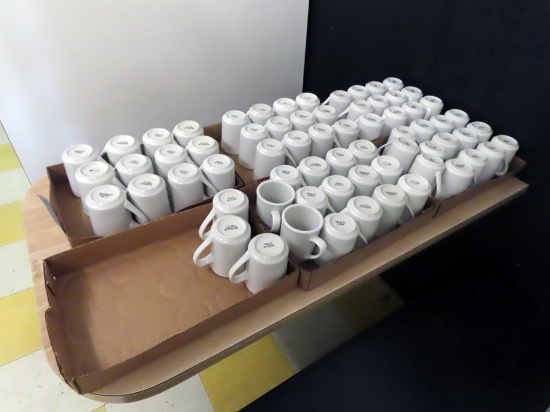 (67) Buffalo Heavy Duty Coffee Cups (Cream White).