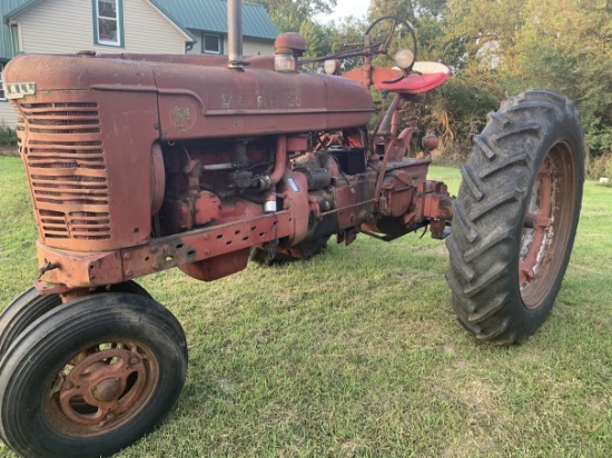 IHC M Gas Tractor