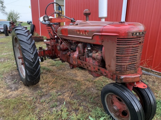 IHC H Gas Tractor