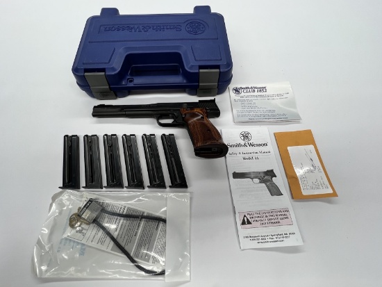 Smith & Wesson 41 Semi-Auto Target Pistol