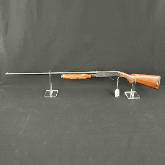 Remington 870 Wingmaster 12-Gauge Shotgun