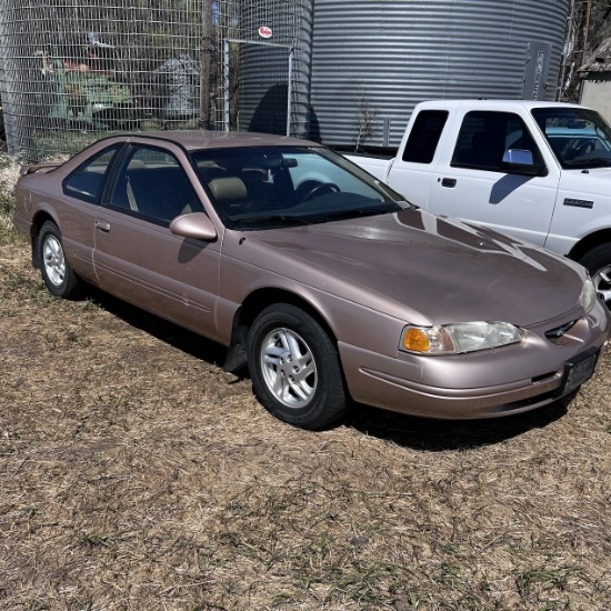 1996 Ford Thunderbird LX 2 Door Coupe