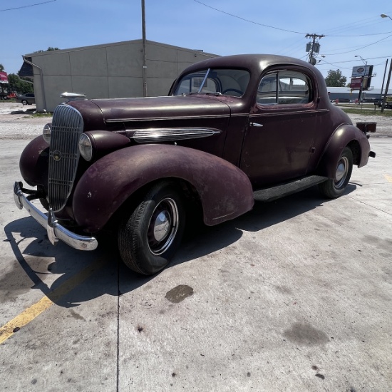 1935 Oldsmobile 3-Window Coupe