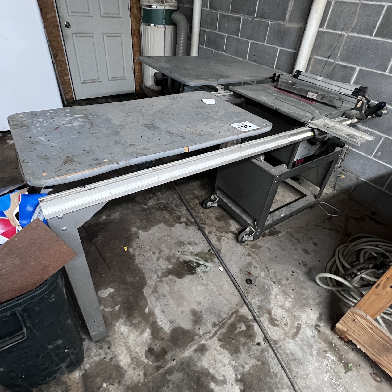 Ryobi BT03999 Table Saw with Roller Table Proxibid