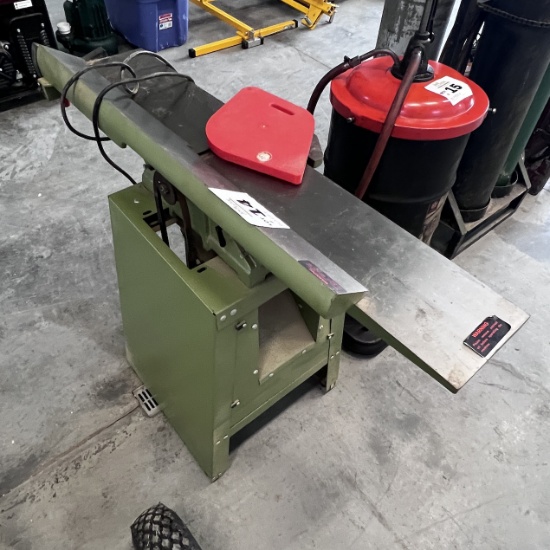 Central Machinery 30289 Jointer
