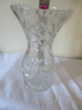 Vintage crystal pinwheel vase