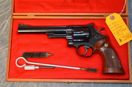 Smith & Wesson Model 29-2 Double Action Revolver